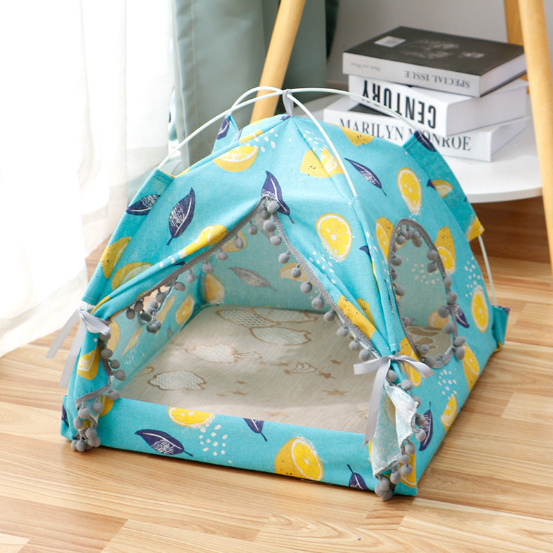 Turquoise cat tent with lemons with beige inner bed